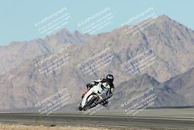 media/Dec-04-2025-Racers Edge (Thu) [[5ebc9f124d]]/3-B Group/6-Session 4 (Turn 9)/